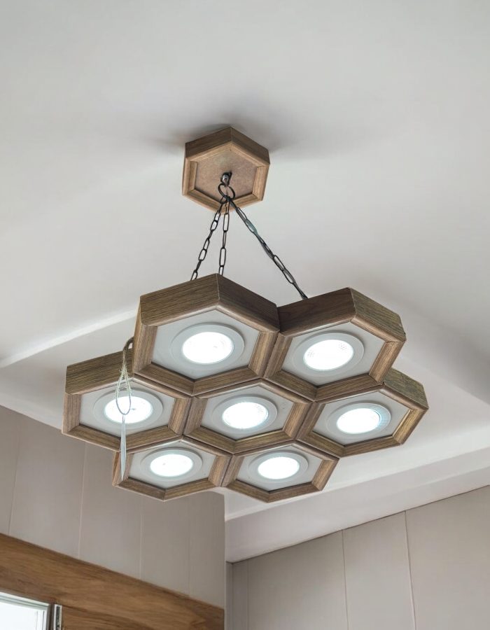 Luminária Hexagonal – 7 leds